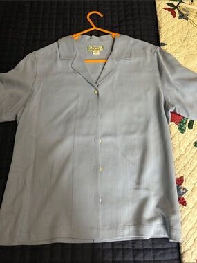 Tommy Bahama Pale Blue Short Sleeve Camp Shirt with matching shorts. M and 12